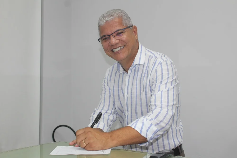 Júber Madeira e Júlio Contador se filiam ao PRD, partido presidido pelo vice-prefeito Marco Antônio Gomes