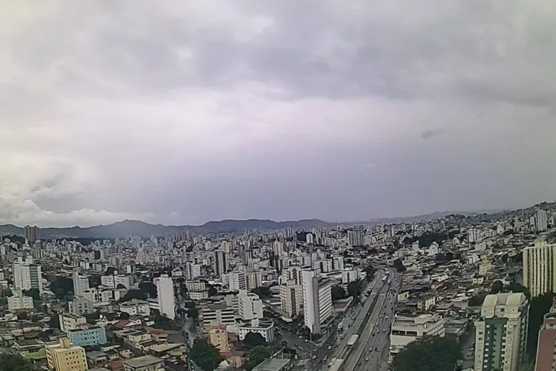 Belo Horizonte deve ter chuva e mudança de tempo no final de semana