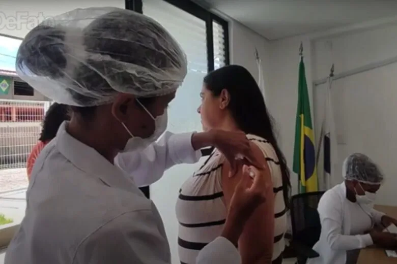 OAB Itabira encerra campanha de vacinação para advogados e seus dependentes OAB Itabira encerra campanha de vacinação para advogados e seus dependentes