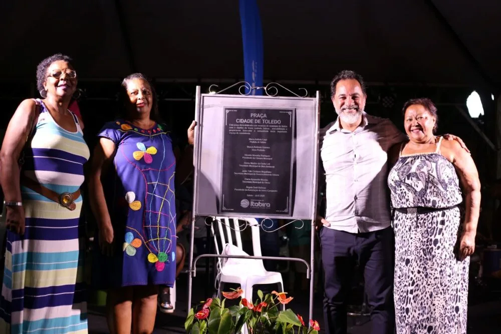 Após reforma, praça Cidade de Toledo é entregue à comunidade do Campestre, em Itabira