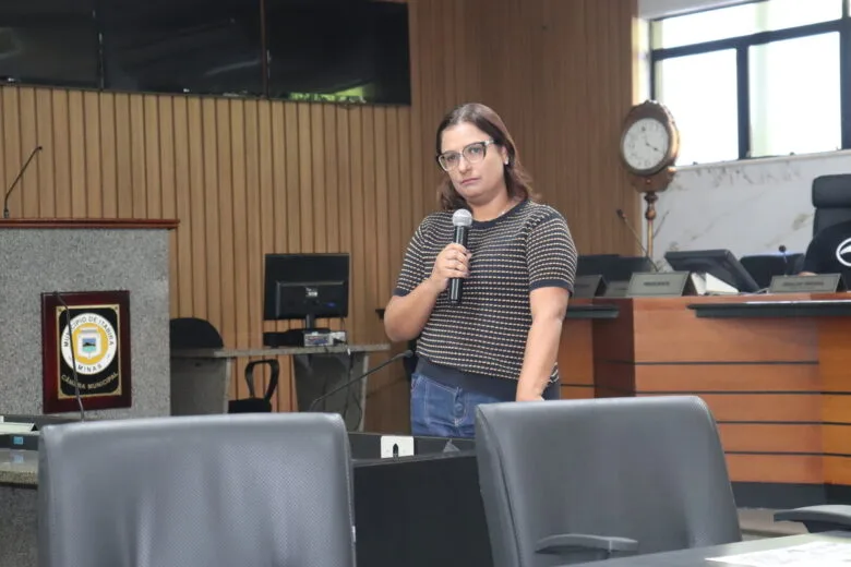 Líder da Assistência Social, Nélia Cunha ganha elogios até da oposição Líder da Assistência Social, Nélia Cunha ganha elogios até da oposição