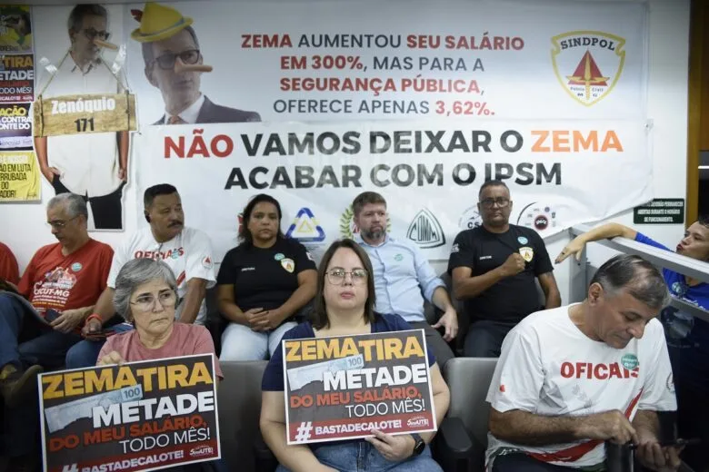 Reajuste salarial de 3,62% dos servidores deve ser votado no Plenário da ALMG Reajuste salarial de 3,62% dos servidores deve ser votado no Plenário da ALMG
