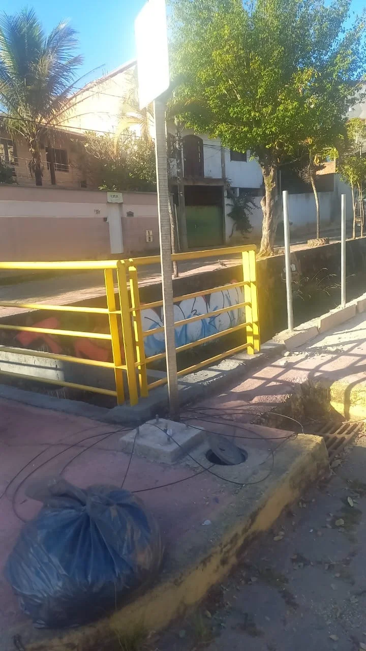 Poste do programa Itabira Segura e Conectada é furtado no bairro Juca Rosa Poste do programa Itabira Segura e Conectada é furtado no bairro Juca Rosa