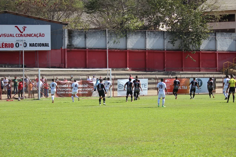 Valério conquista importante vitória contra o Nacional de Muriaé e segue vivo no Módulo II do Campeonato Mineiro
