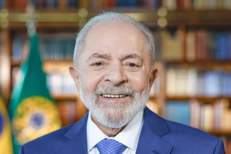 Após desejar morte de Lula durante Comissão de Segurança, deputado pede desculpas em plenário Após desejar morte de Lula durante Comissão de Segurança, deputado pede desculpas em plenário