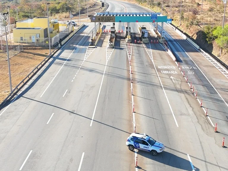 Nova concessionária assume a BR-040 com obras e pedágios voltam a ser cobrados entre BH e Goiás