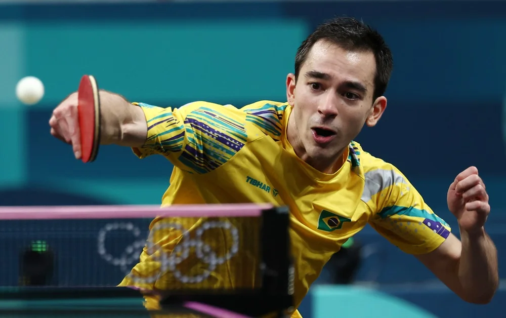 Hugo Calderano perde de sueco e disputará o bronze no tênis de mesa na Olimpíada de Paris 2024