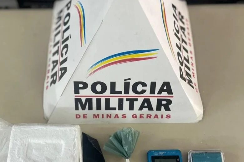Homem é preso por tráfico de droga e ameaça em João Monlevade Homem é preso por tráfico de droga e ameaça em João Monlevade