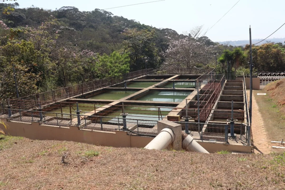 Codema nega recurso e Minax pagará multa de R$12 mil por derramamento de óleo na ETA Pureza