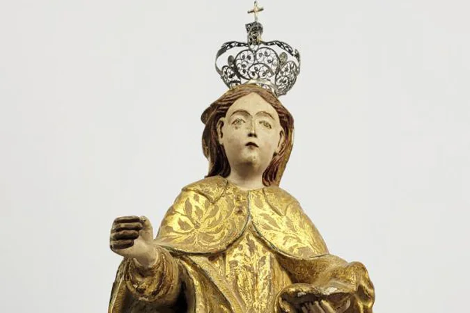 Imagem de Nossa Senhora, furtada de igreja na Grande BH, retorna à comunidade após quase 30 anos