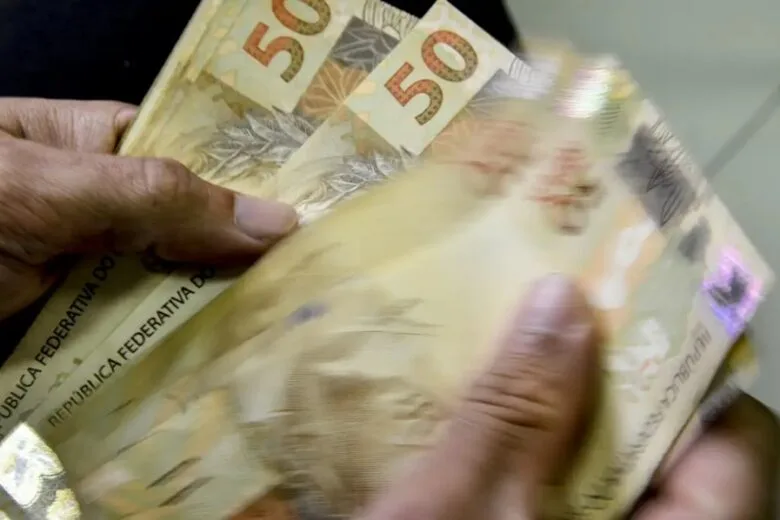 PIS/Pasep 2026 distribui abono salarial por mês de aniversário até agosto