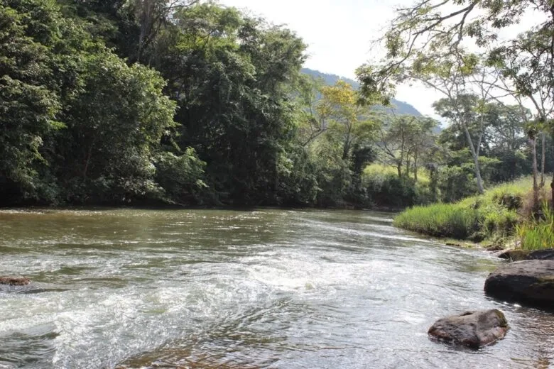 Governo de Minas Gerais declara utilidade pública para obra de transposição do rio Tanque em Itabira