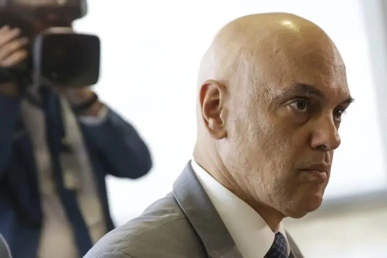 Moraes determina extradição de foragidos do 8 de janeiro de 2023 da Argentina e Espanha