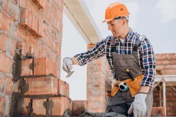 Oportunidades de emprego em Itabira: sine oferece vagas para babá, instalador de som e acessórios e servente de obras