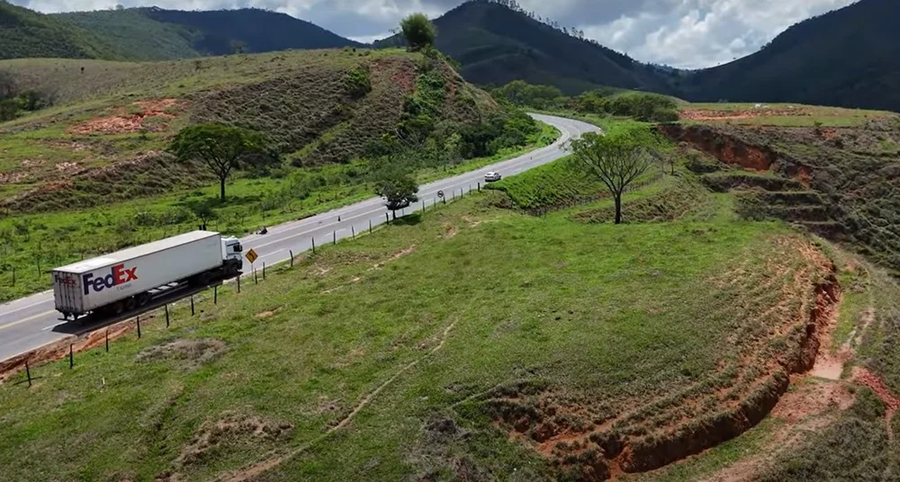 DNIT alerta para restrição de tráfego na BR-262, próximo a São Domingos do Prata