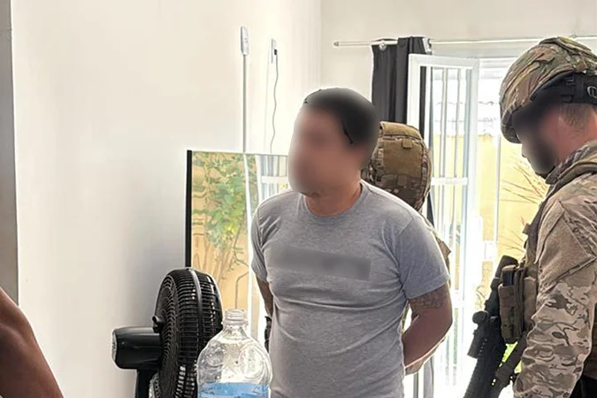 Liderança do tráfico de drogas da Cabana do Pai Tomás, em Belo Horizonte, é preso no Rio de Janeiro Liderança do tráfico de drogas da Cabana do Pai Tomás, em Belo Horizonte, é preso no Rio de Janeiro