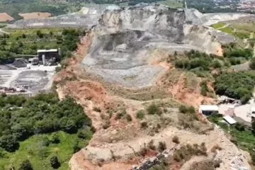 MP quer interdição e bloqueio de contas da mineradora Jaguar Mining após deslizamento de rejeito