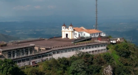 FIC Gerais apresenta Especial de Natal no alto da Serra da Piedade