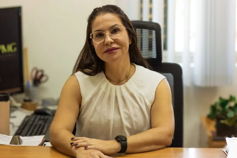 Desafios das barragens: Giuliana Fonoff e a luta pelos direitos das comunidades atingidas de Itabira Desafios das barragens: Giuliana Fonoff e a luta pelos direitos das comunidades atingidas de Itabira