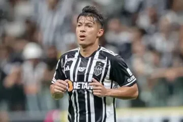 Tigres faz proposta de R$ 15,6 milhões por Alan Franco, do Atlético-MG