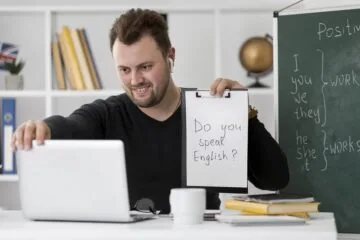 Sine Itabira oferece vaga para professor de inglês nesta quinta-feira (26)