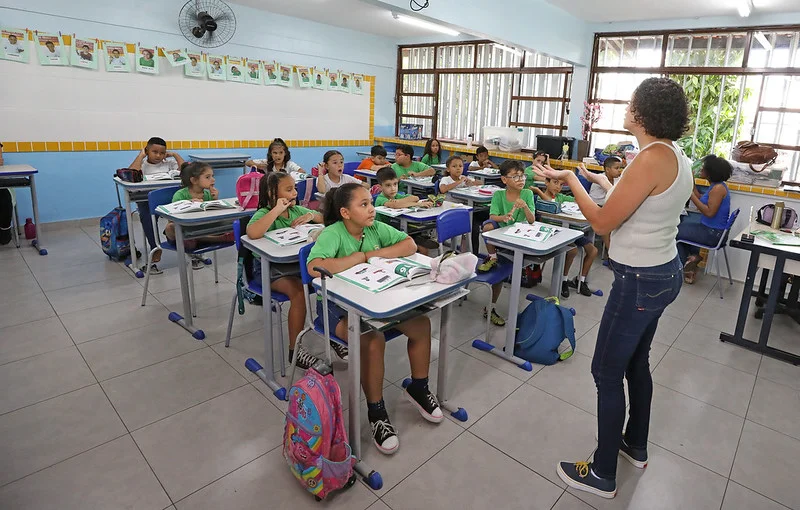 Rateio do Fundeb será pago aos servidores de BH no próximo dia 16 Rateio do Fundeb será pago aos servidores de BH no próximo dia 16