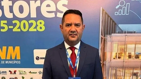 Justiça barra posse de prefeito no Ceará que reclamou de ‘preço’ do voto Justiça barra posse de prefeito no Ceará que reclamou de ‘preço’ do voto