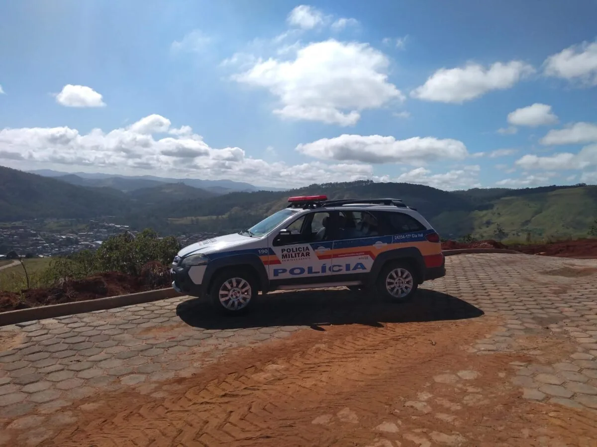 Homem é preso após tentar dar fuga na polícia em São José do Goiabal