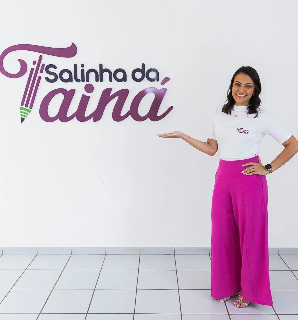 Tainá Nínive, mestre em Estudos Linguísticos - Foto: Divulgação