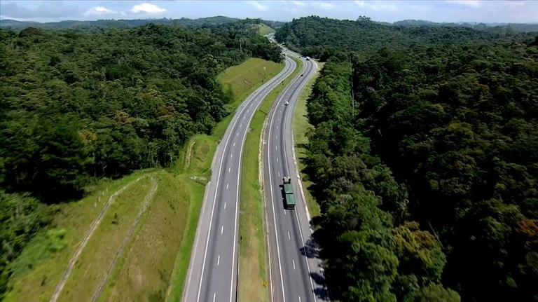 Obras alteram trânsito na BR-381 neste sábado