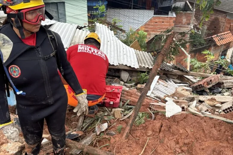 Ipatinga: Cinco pessoas morrem e três estão desaparecidas após fortes chuvas