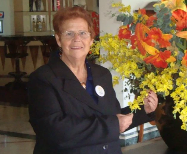 Emídia Tércia, ex-presidente da APAE Itabira, morre aos 80 anos Emídia Tércia, ex-presidente da APAE Itabira, morre aos 80 anos