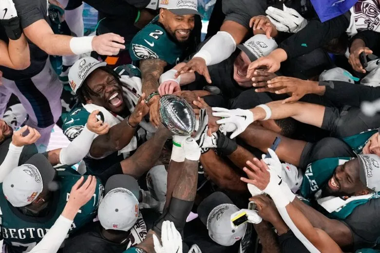 Eagles se vingam dos Chiefs no Super Bowl e frustram sonho de tri da NFL