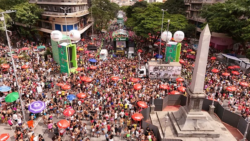 Carnaval de BH tem aumento no número de turistas em 2025 e avaliação dos foliões é positiva