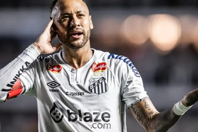 Às vésperas de voltar a jogar, Neymar brinca sobre Carnaval: ‘Quem não gosta é maluco’