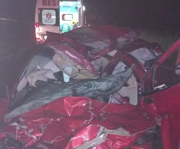 PRF identifica motorista de carreta que causou a morte de assessor parlamentar na BR-381