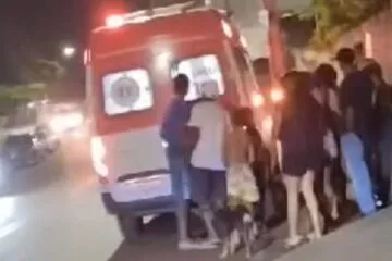 “Ele está em estado gravíssimo, com a pressão muito baixa e entubado”, relata tio de garoto atacado por rottweilers em Itabira
