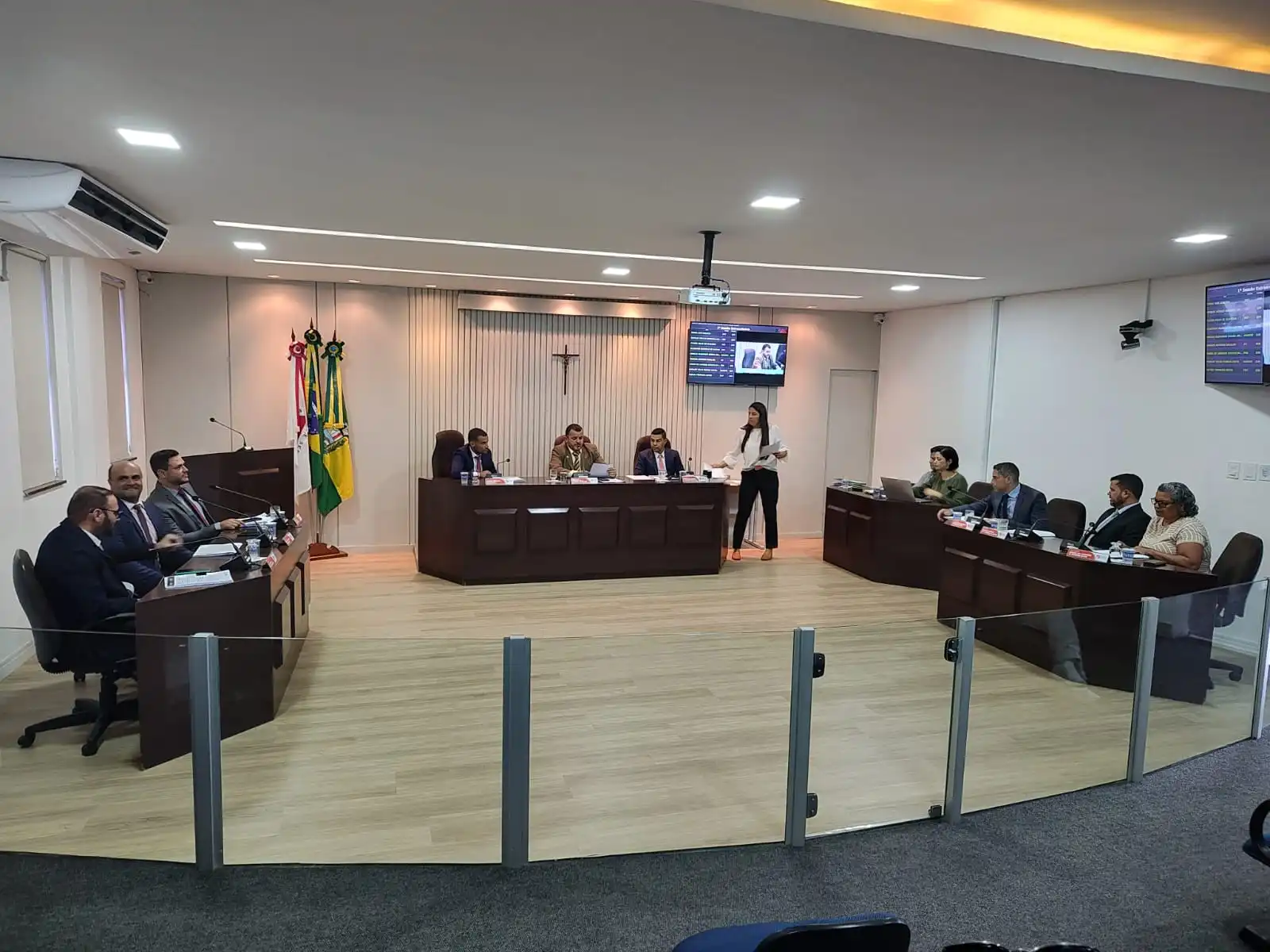 Câmara de São Gonçalo do Rio Abaixo aprova projetos de recomposições salariais para funcionários públicos