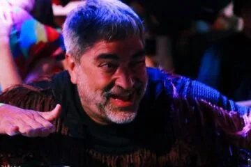 Zeca Camargo comanda virada eletrônica e celebra energia do Carnaval de Belo Horizonte