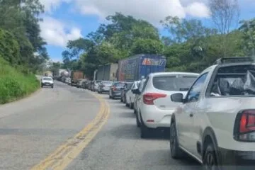 BR-381 segue em obras nesta terça-feira; confira os trechos com interdição parcial