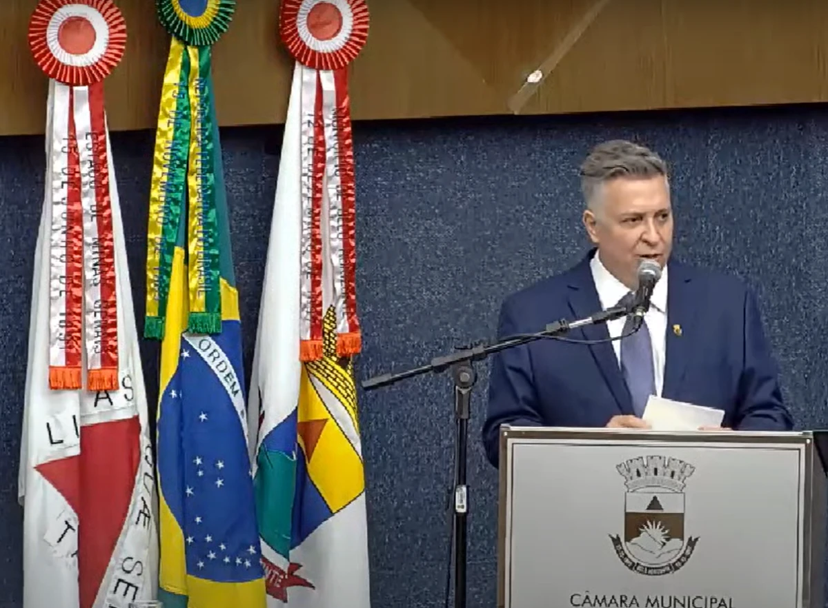 prefeito álvaro damião