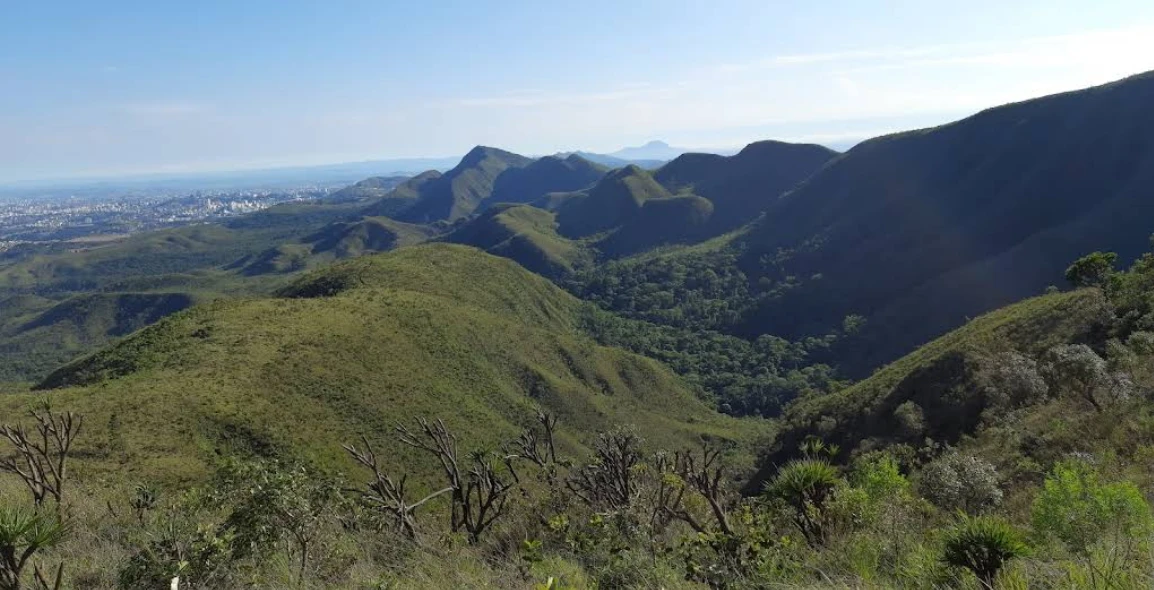 Moradores denunciam mineradora por construção de estrada no Parque Estadual da Serra do Rola Moça