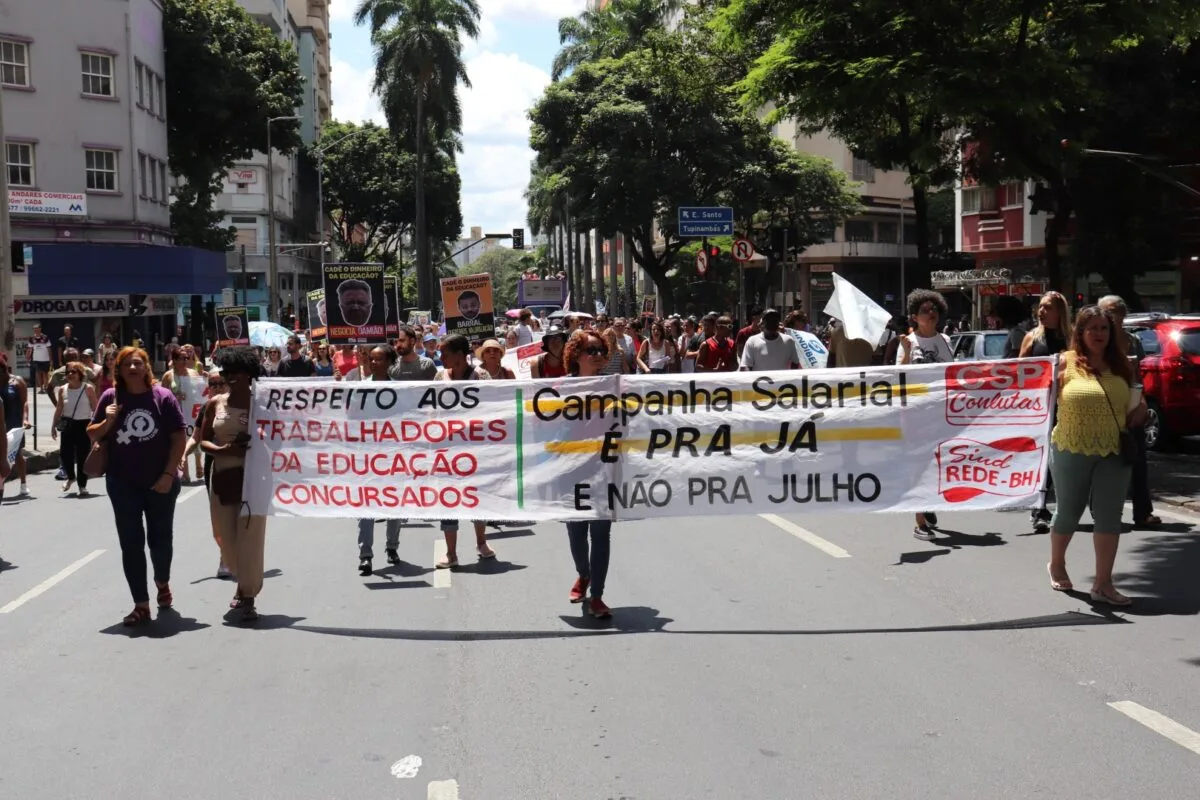 servidores educação bh