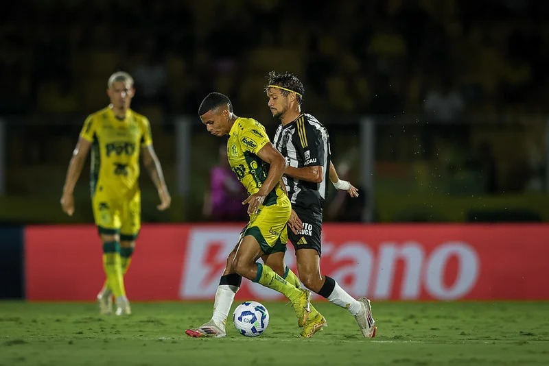 Atlético e Mirassol empatam por 2 a 2, no Brasileirão