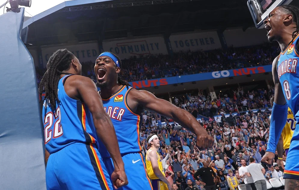 Lakers levam virada do Thunder após expulsão de Doncic na NBA; Cavaliers garantem topo