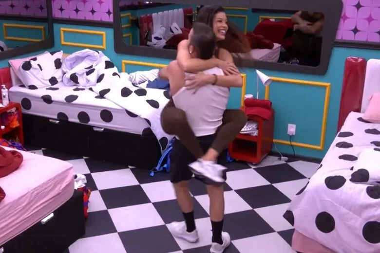 Choro, discussão de casal e descoberta na Central do Líder movimentam madrugada do “BBB 25” Choro, discussão de casal e descoberta na Central do Líder movimentam madrugada do “BBB 25”