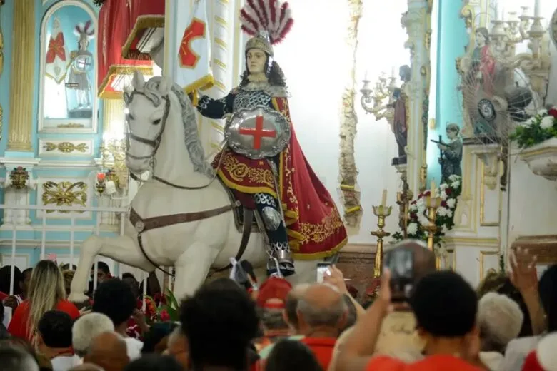 Quem foi São Jorge, celebrado por cristãos e religiões afro-brasileiras Quem foi São Jorge, celebrado por cristãos e religiões afro-brasileiras