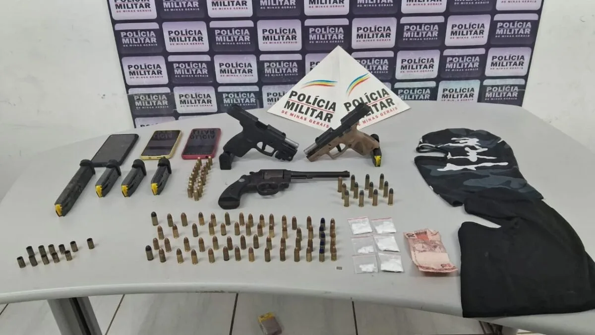 Polícia Militar prende grupo armado e desarticula ponto de tráfico em Itabira