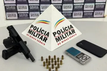 Polícia Militar prende dois homens por desobediência e porte ilegal de arma de fogo em Itabira