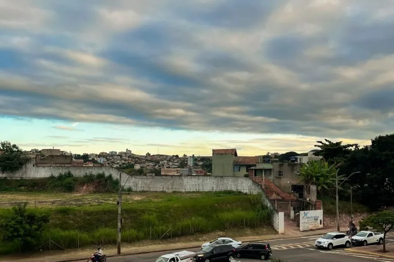 Clima de suspense: será que chove ou só ameaça? Confira a previsão do tempo para esta quarta-feira Clima de suspense: será que chove ou só ameaça? Confira a previsão do tempo para esta quarta-feira